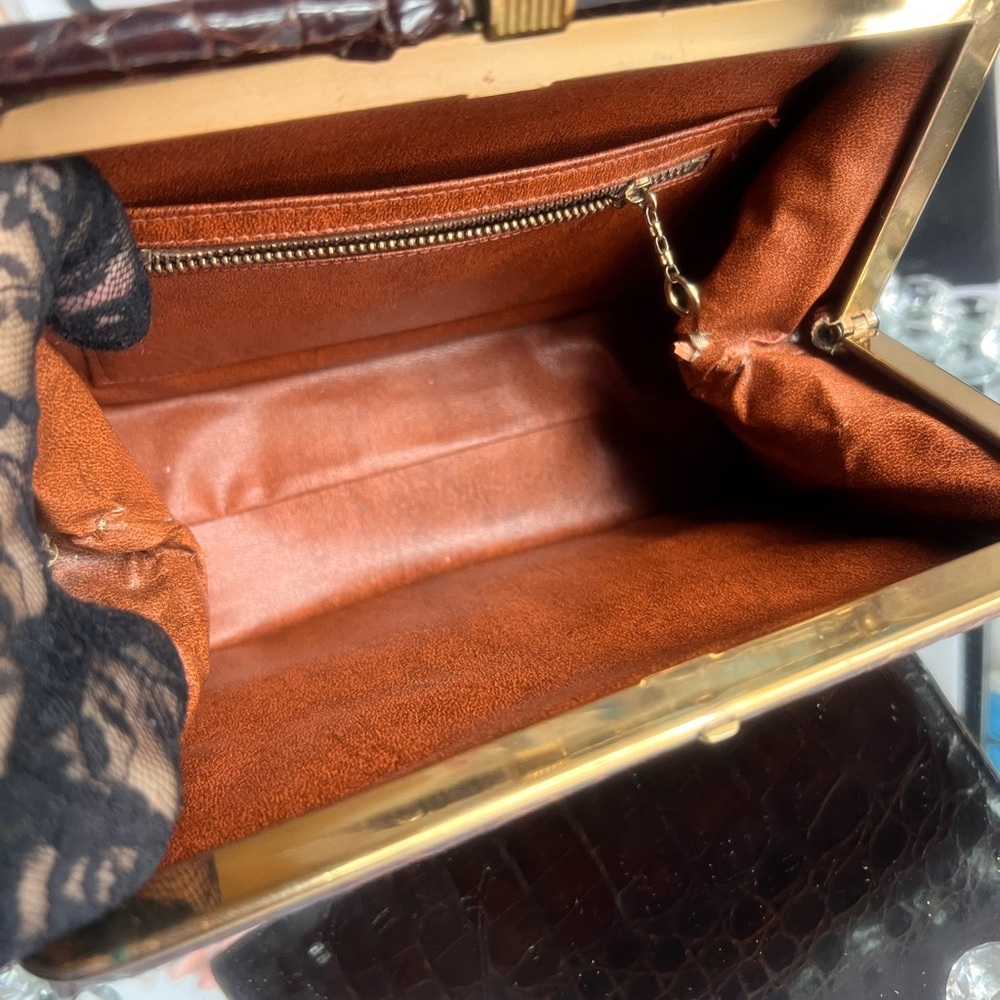 vintage 50s brown alligator frame handbag, a collectible 59 - Picture 12 of 13